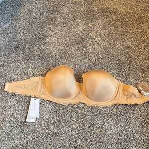 Calvin Klein Nude Lace Underwire Bra